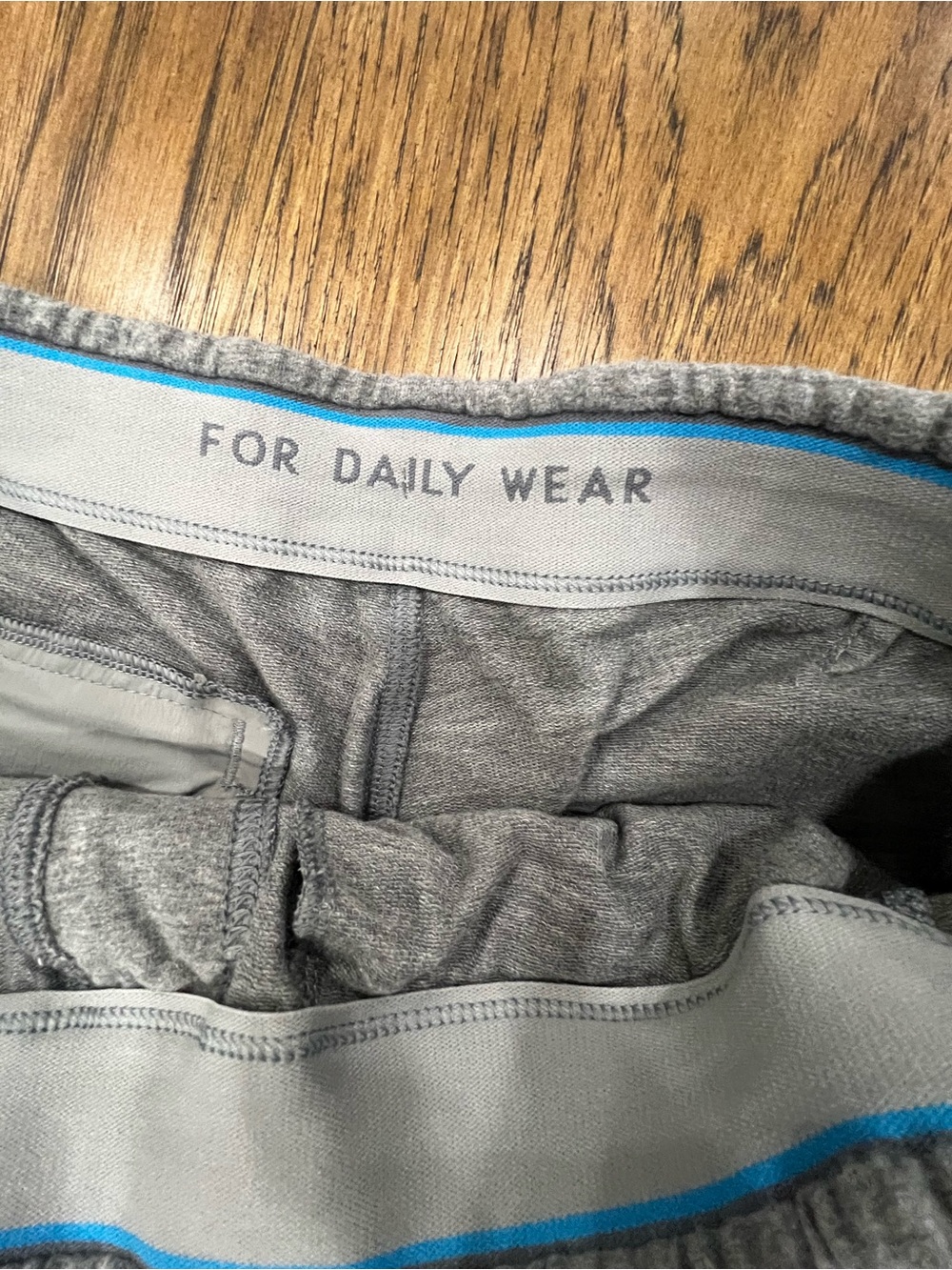 Mack Weldon Gray Drawstring Sweatpants - Picture 3 of 5